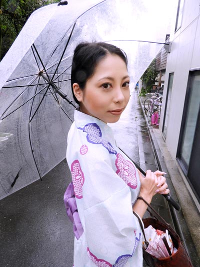 やり狂う!スケベなセフレ達 まどかのパッケージ画像