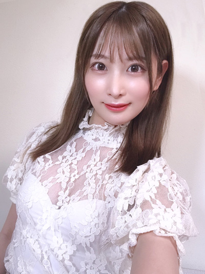 やり狂う!スケベなセフレ達 桃のパッケージ画像
