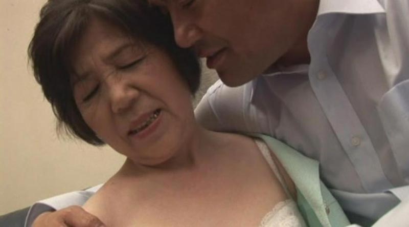 隔世近●相● お婆ちゃんと初孫 魅惑のセールスレディお婆ちゃんジャケット