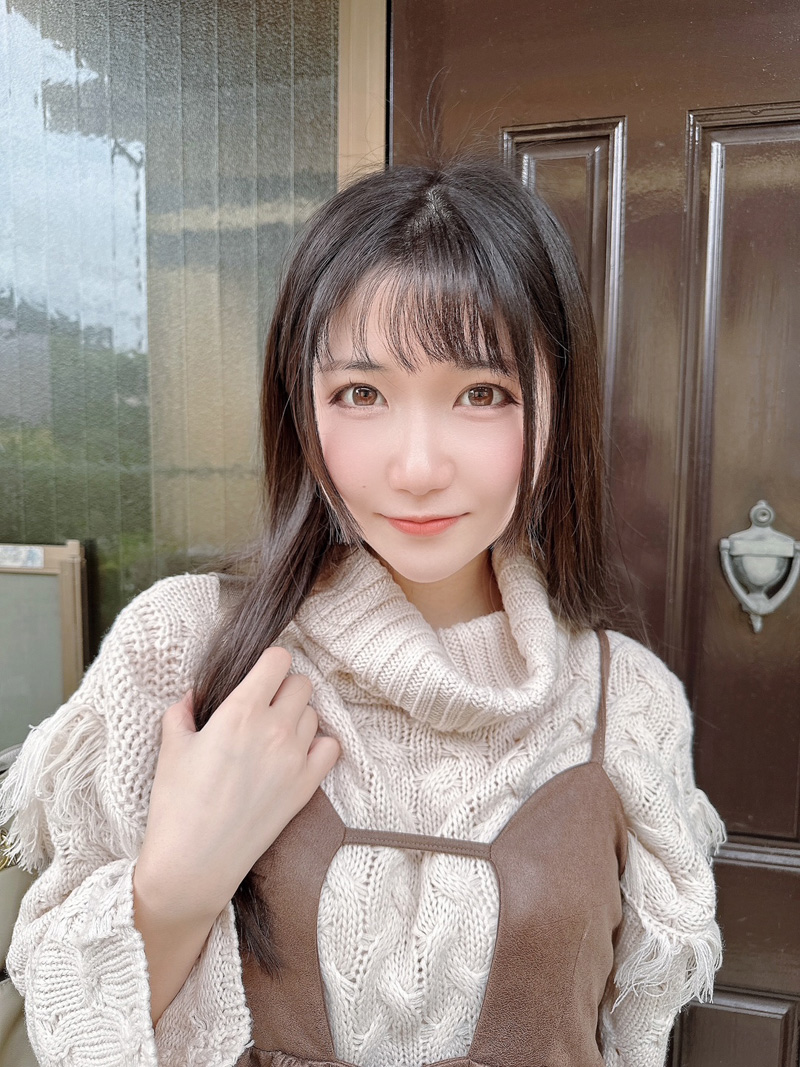 やり狂う！スケベなセフレ達 みるくジャケット